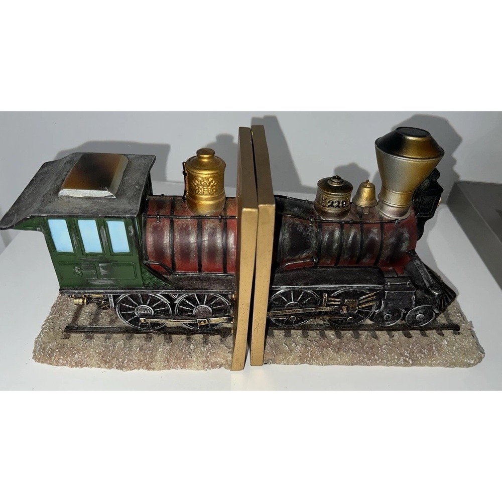 (..10n)tRAIN RAILROAD Locomotive Bookends Vintage 2000 Steam Engine